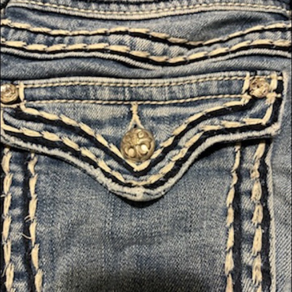 Jeans - Picture 3 of 5